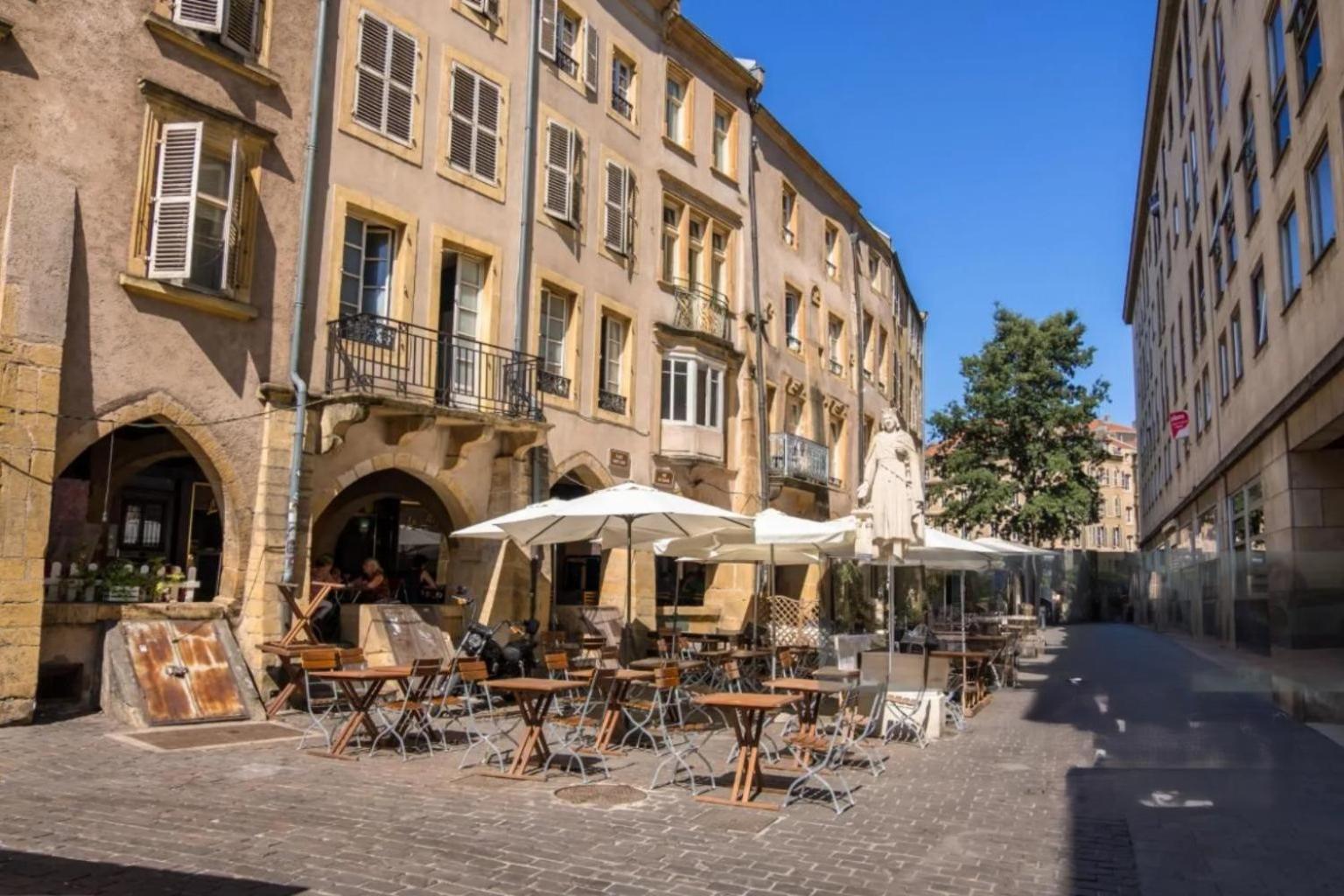 Le Cinq Apartment Metz Bagian luar foto